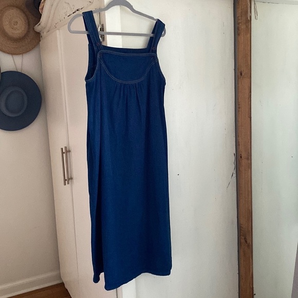 M.H Fine Co - Picture 3 of 9